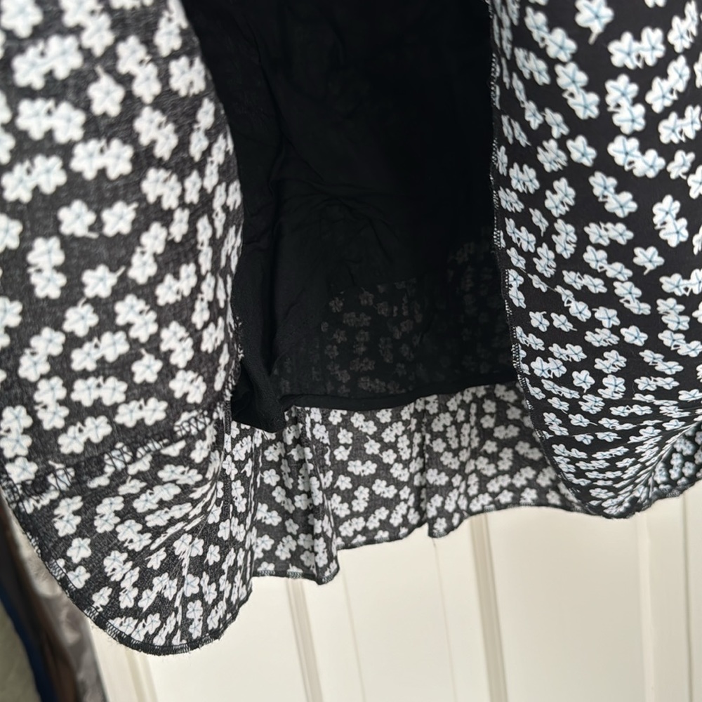 Ally Ruffle Skirt - Picture 5 of 5